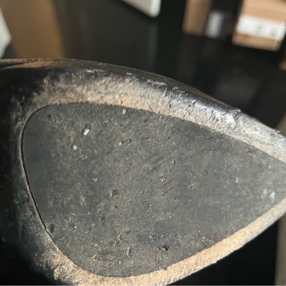 Prada women’s booties size 41 black 1/2” platform 3+ inch heel leather inner zip - Picture 4 of 5